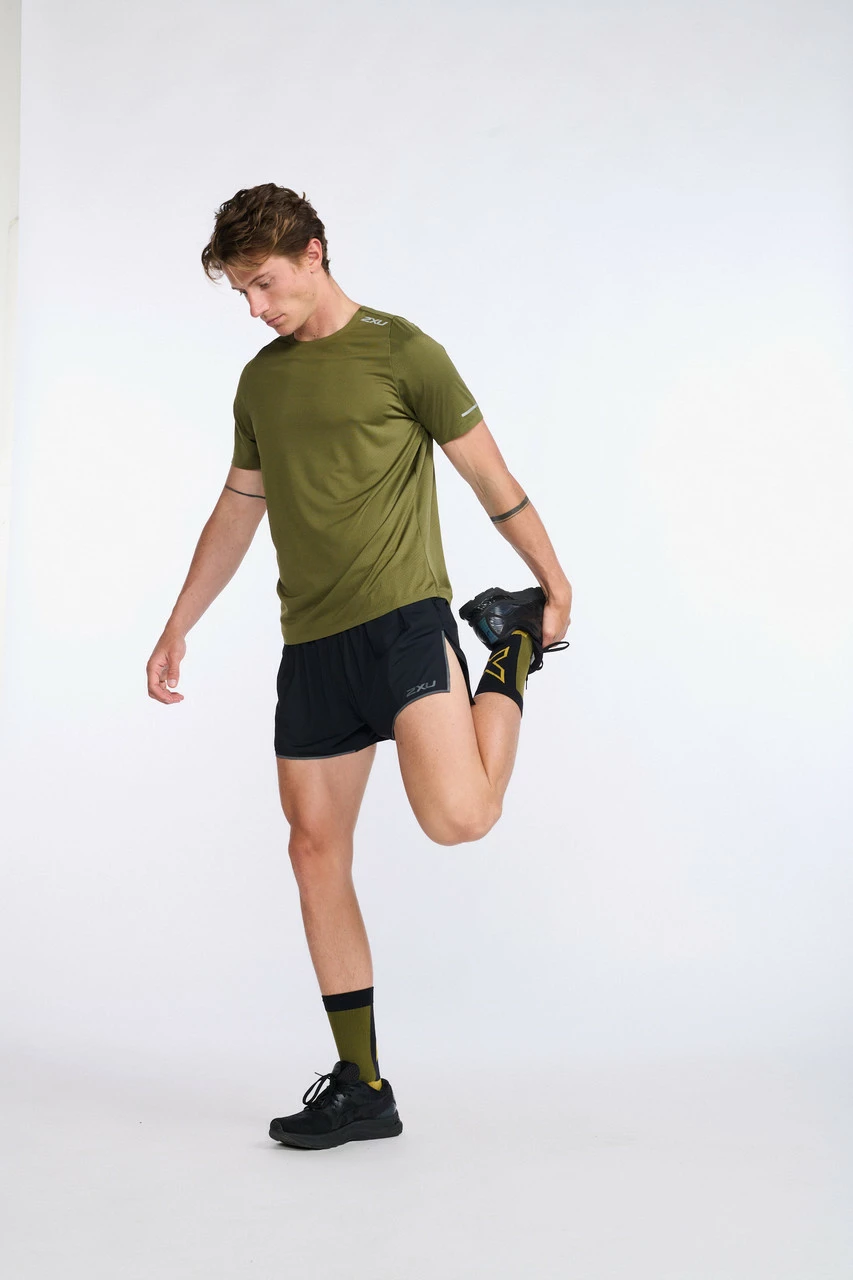 2XU - Light Speed Tech Tee - Men's - Winter Moss/Silver Reflective - Image 31