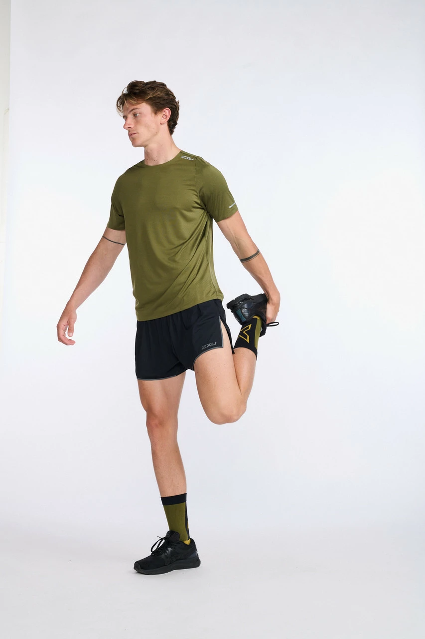 2XU - Light Speed Tech Tee - Men's - Winter Moss/Silver Reflective - Image 32