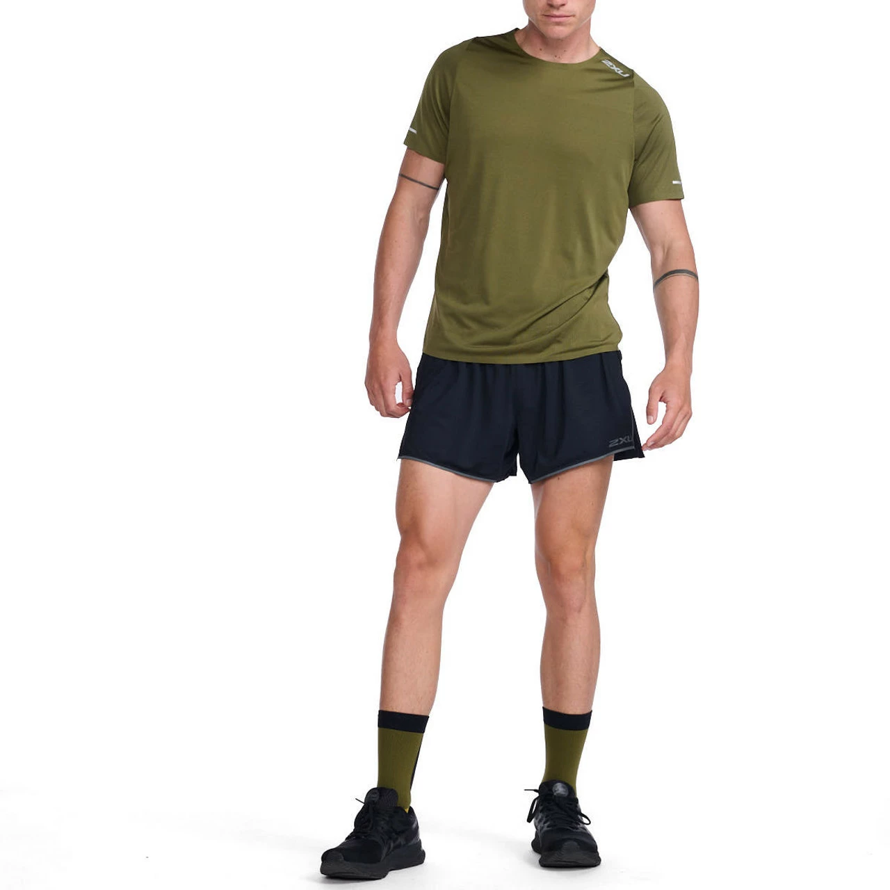 2XU - Light Speed Tech Tee - Men's - Winter Moss/Silver Reflective - Image 4