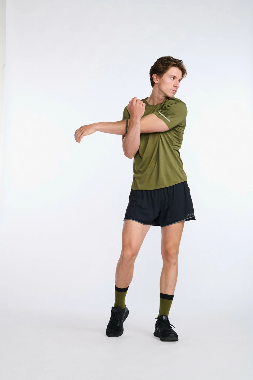 2XU - Light Speed Tech Tee - Men's - Winter Moss/Silver Reflective - Image 19