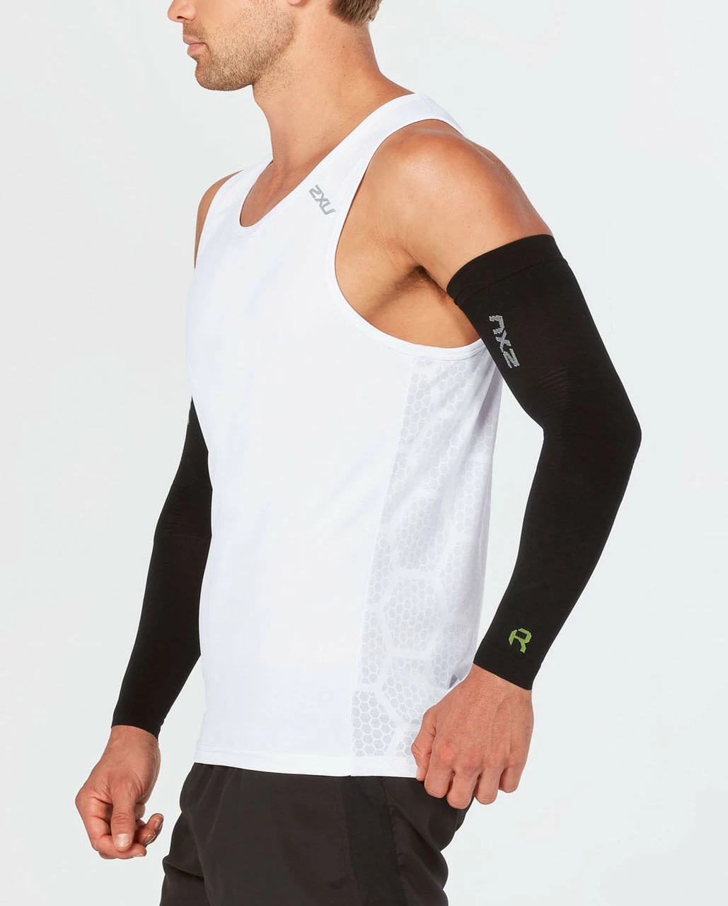 2XU - RECOVERY Flex Arm Sleeves - Unisex - Black/Nero - 2023 - Image 2