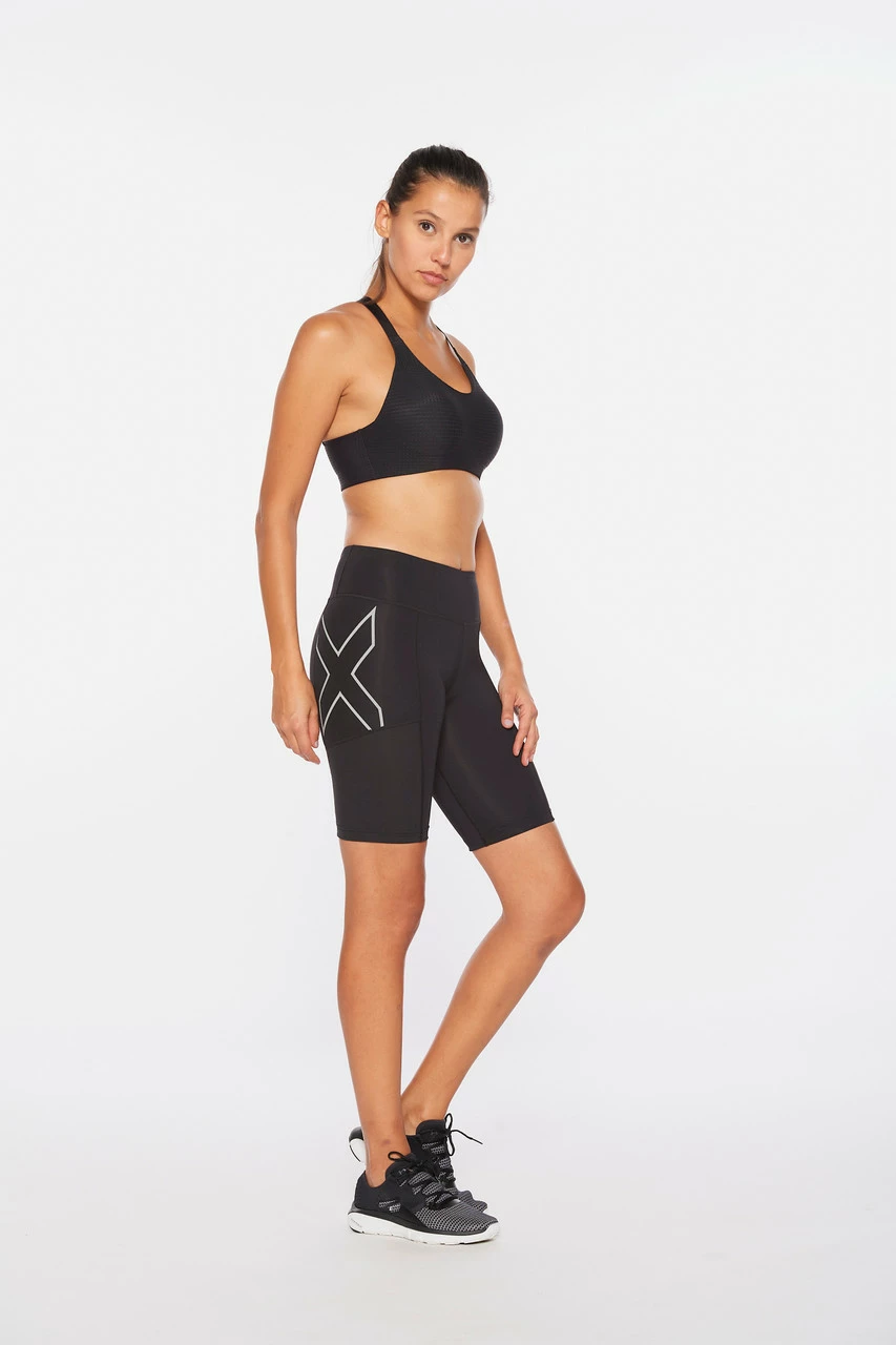2XU - Aero Vent Women's Mid-Rise Compression Shorts - Black/Silver Reflective - Image 12