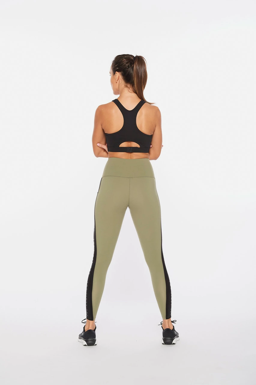 2XU - Form Line-up Women's Hi-Rise Compression Tights - Alpine/Black - Image 10