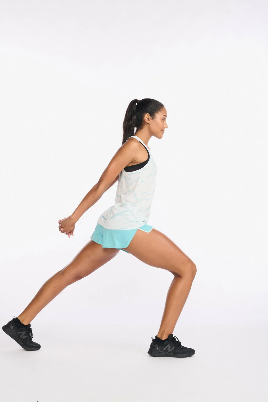 2XU - Light Speed Singlet - Women's - Soft Focus/Porcelain Reflect - Image 9