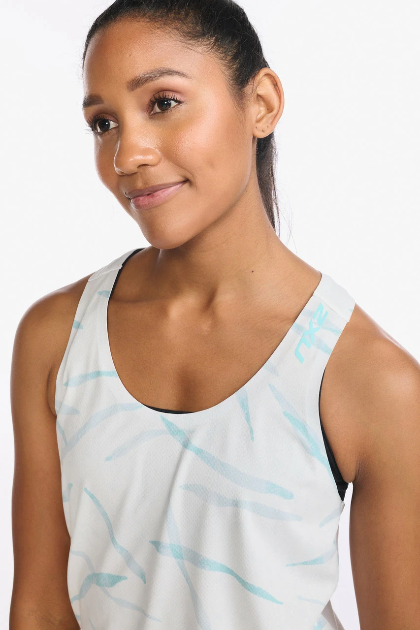 2XU - Light Speed Singlet - Women's - Soft Focus/Porcelain Reflect - Image 14